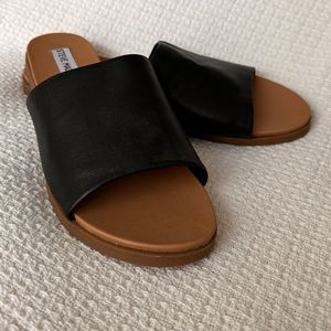 Steve Madden sandals size 9